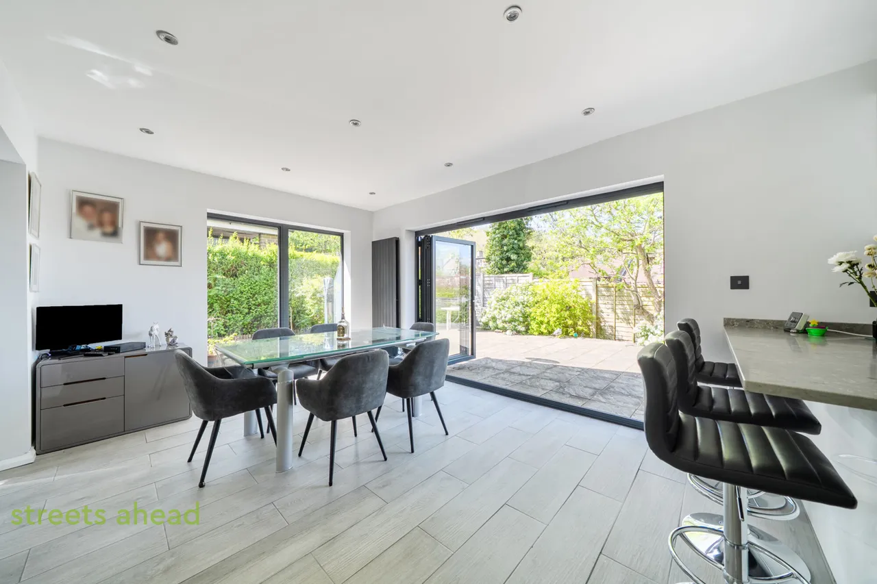 Haycroft Close, Coulsdon, CR5, photo 4