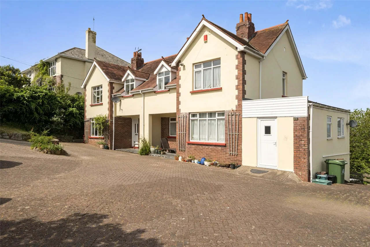 4 bed house for sale, Lakenham Hill, Northam