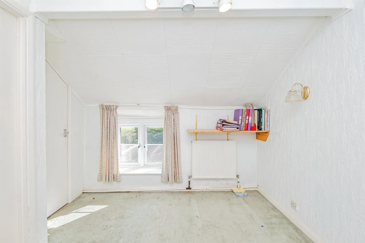 Wick Road, Bridgend, CF35, photo 16