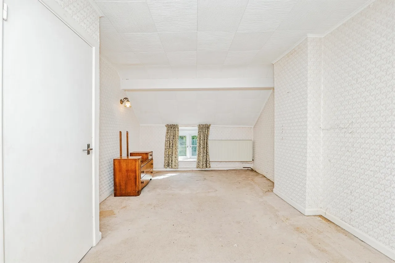 Wick Road, Bridgend, CF35, photo 14