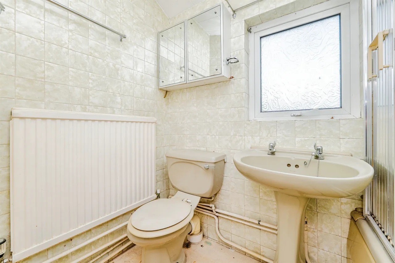 Wick Road, Bridgend, CF35, photo 9