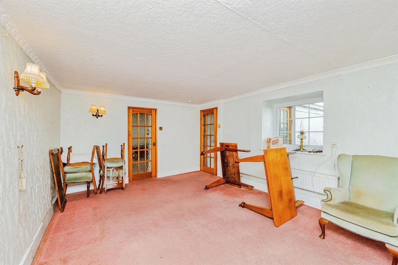 Wick Road, Bridgend, CF35, photo 6