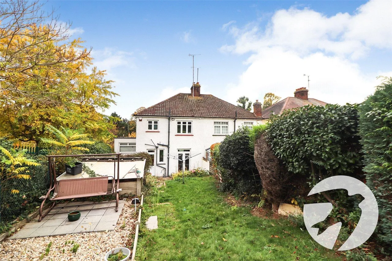 Avenue Road, Lesney Park, DA8, photo 15