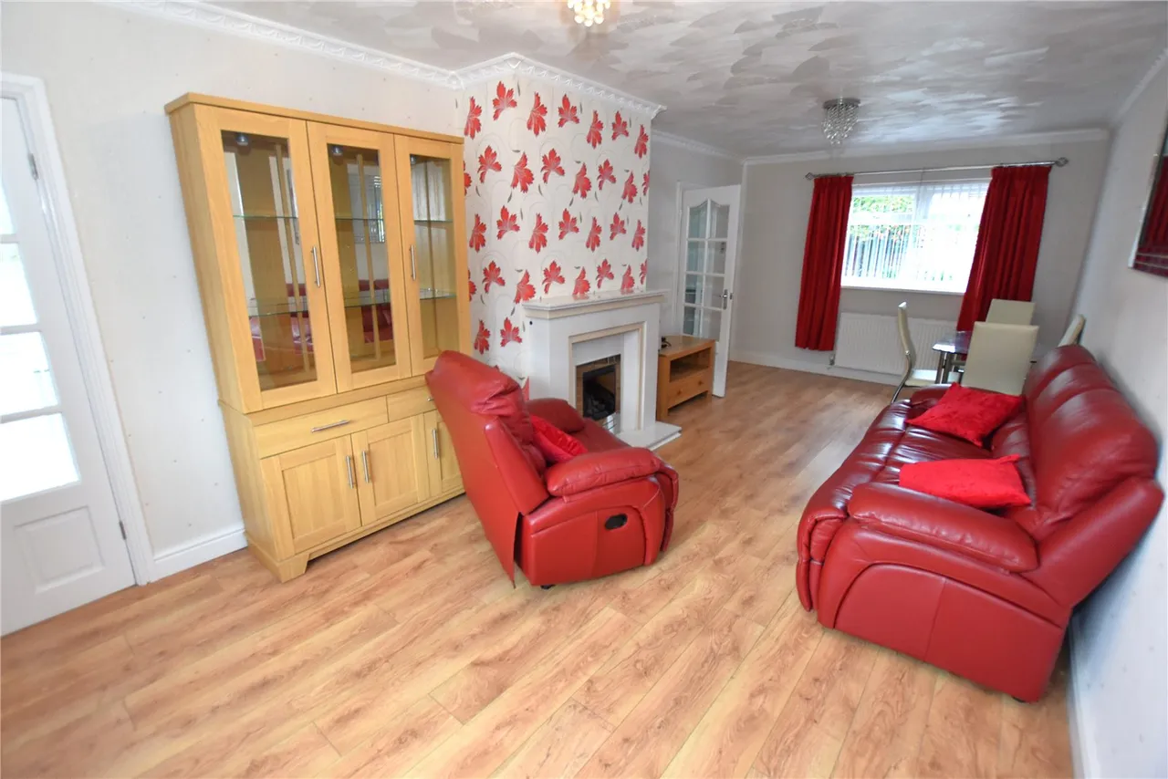 Gainsborough Road, Upton, CH49, photo 3