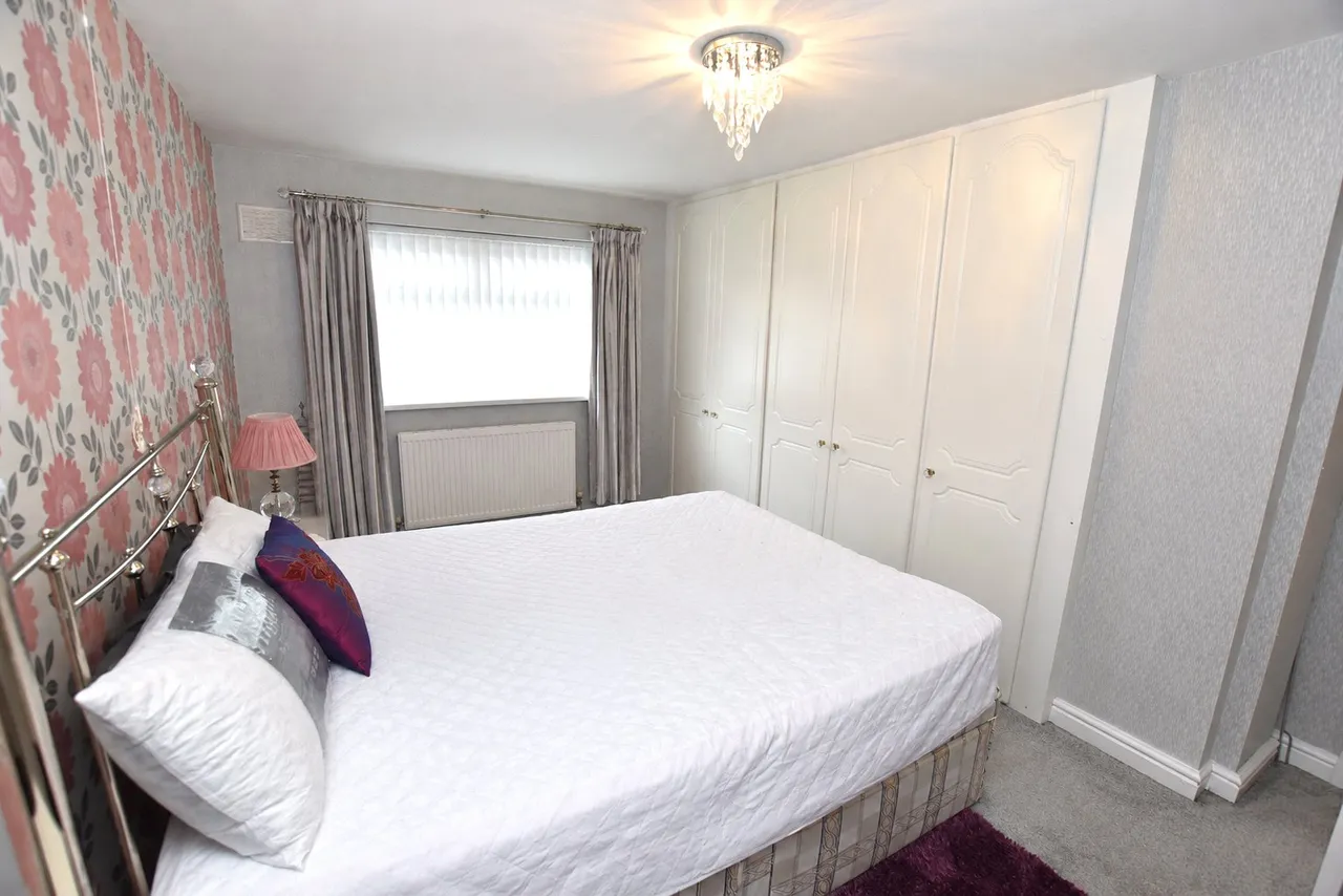 Gainsborough Road, Upton, CH49, photo 8