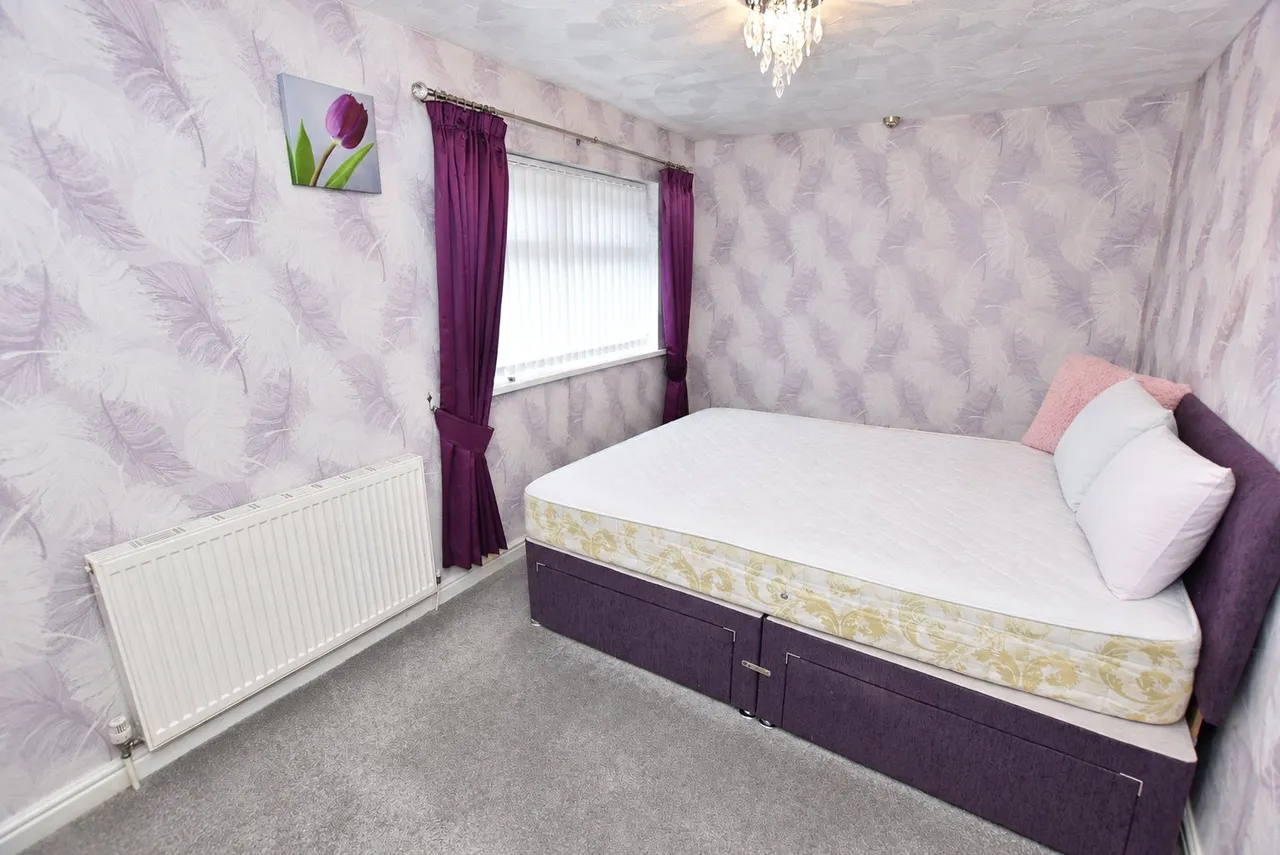 Gainsborough Road, Upton, CH49, photo 9