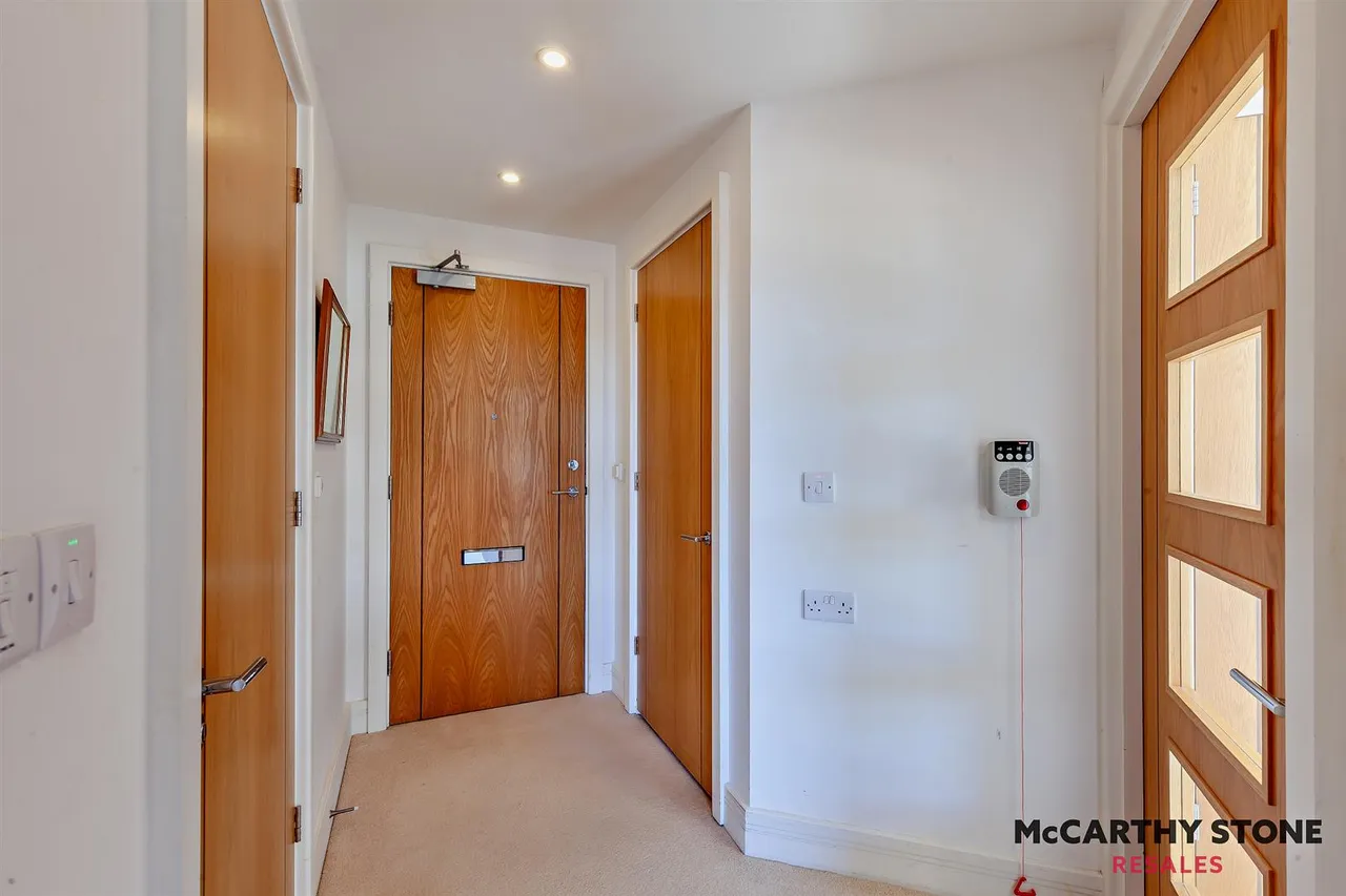 High Street, Ongar, CM5, photo 12