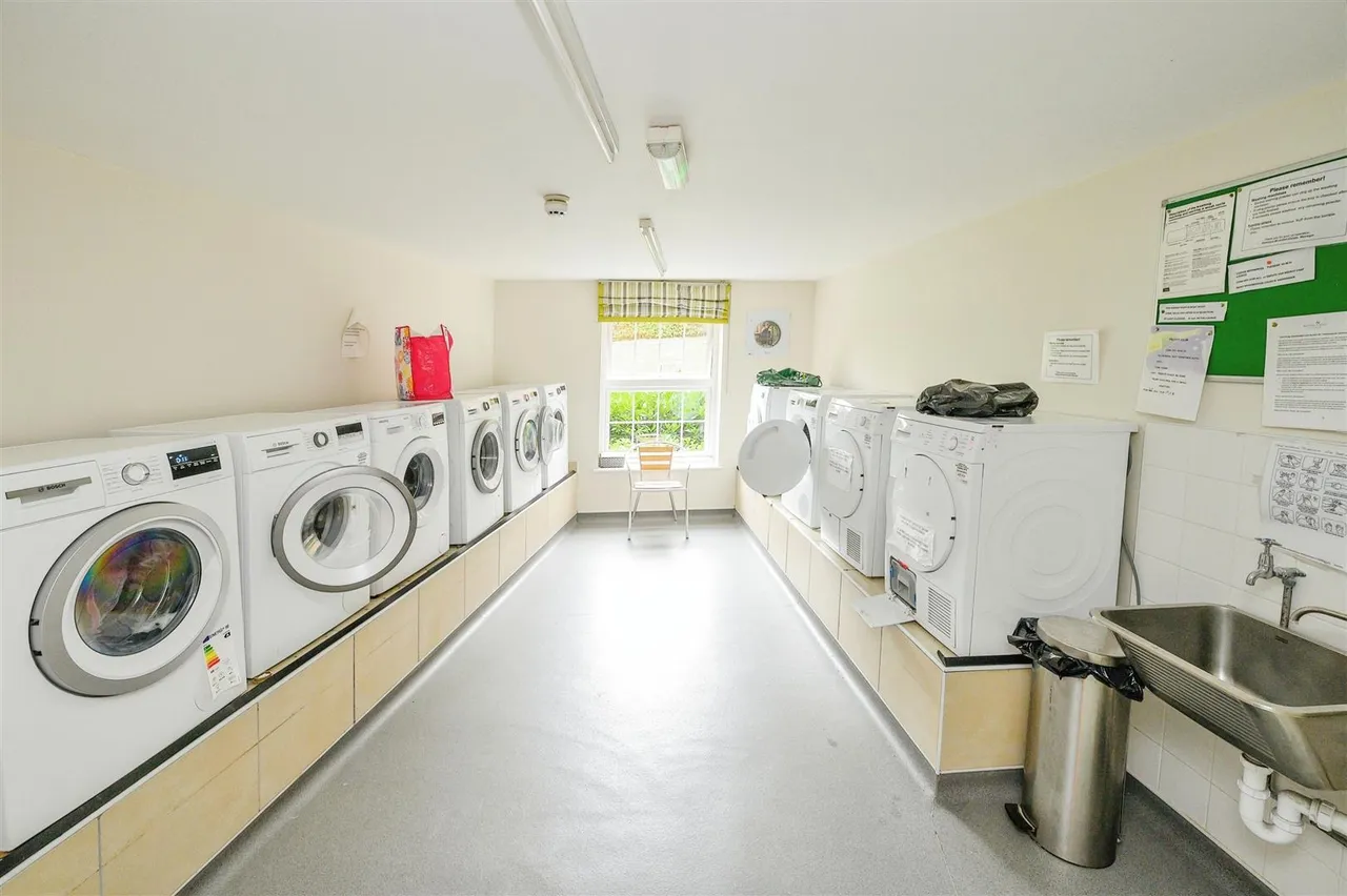 High Street, Ongar, CM5, photo 18