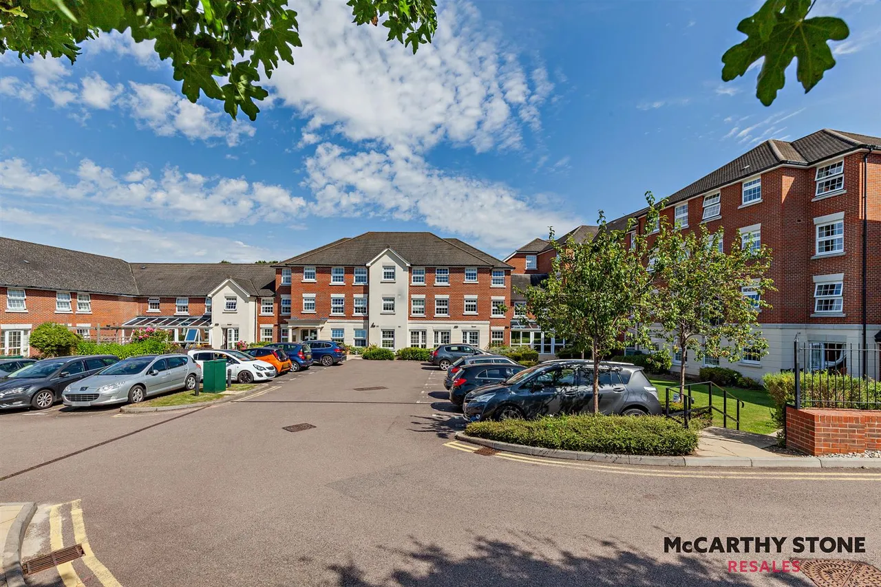 High Street, Ongar, CM5, photo 20