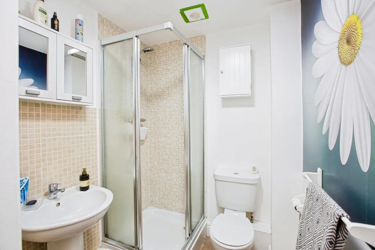 Queensway, Halifax, West Yorkshire, HX1, photo 16