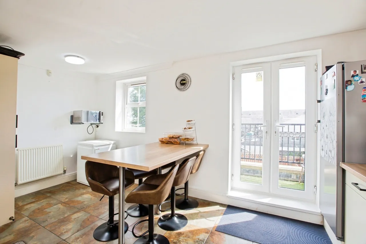 Queensway, Halifax, West Yorkshire, HX1, photo 30