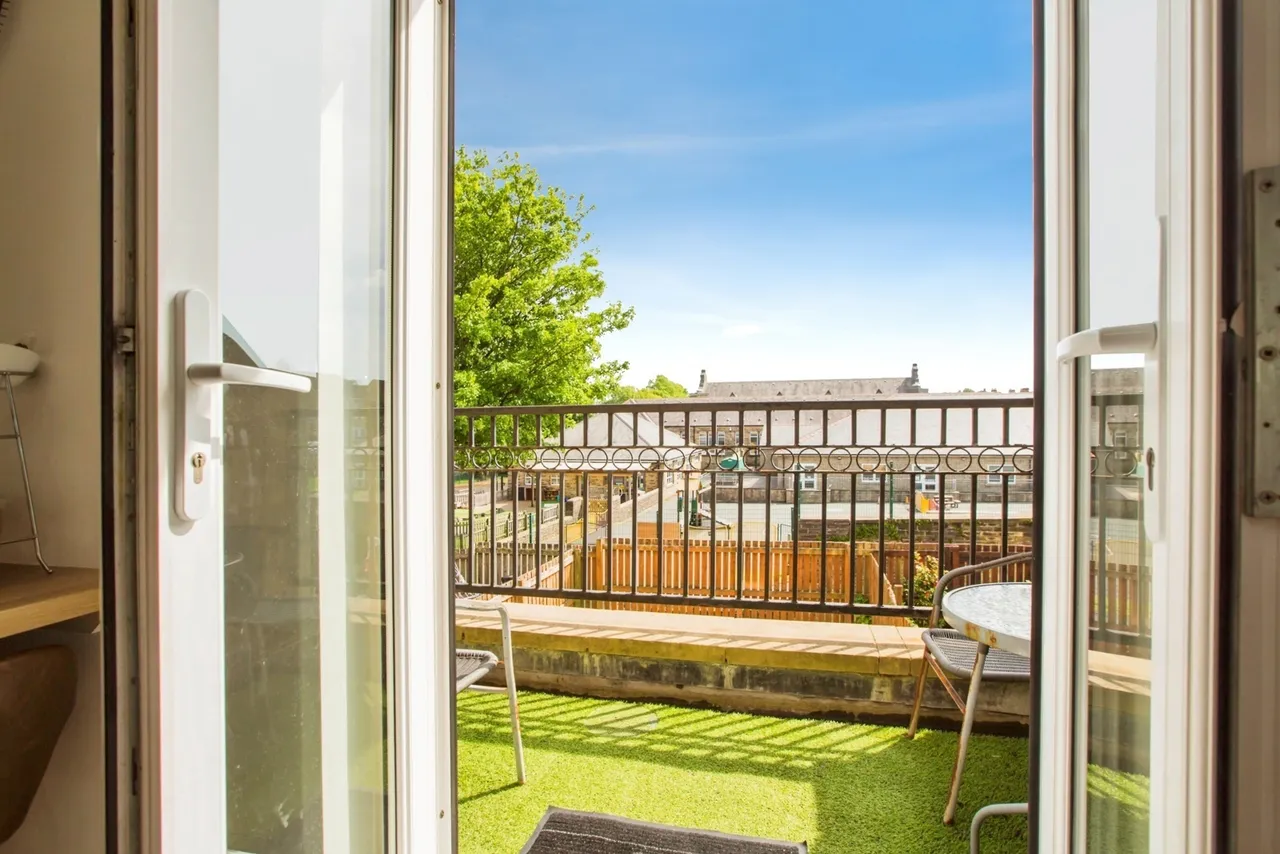 Queensway, Halifax, West Yorkshire, HX1, photo 28
