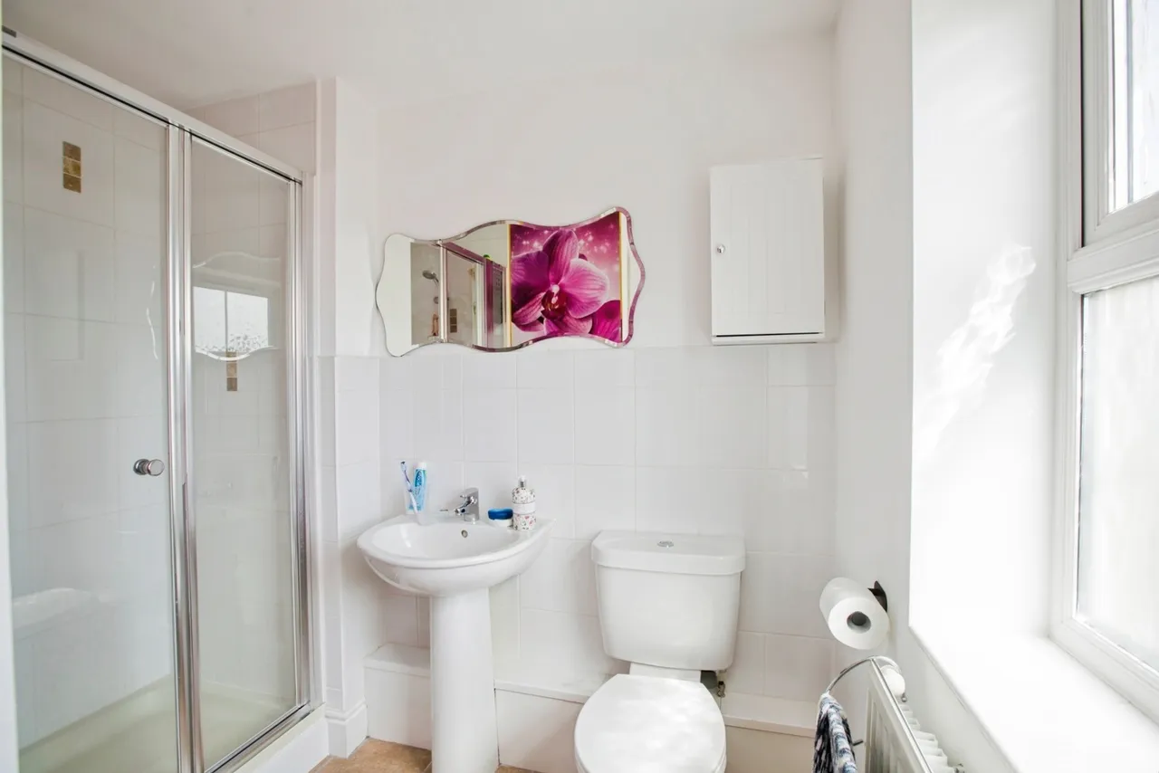 Queensway, Halifax, West Yorkshire, HX1, photo 23