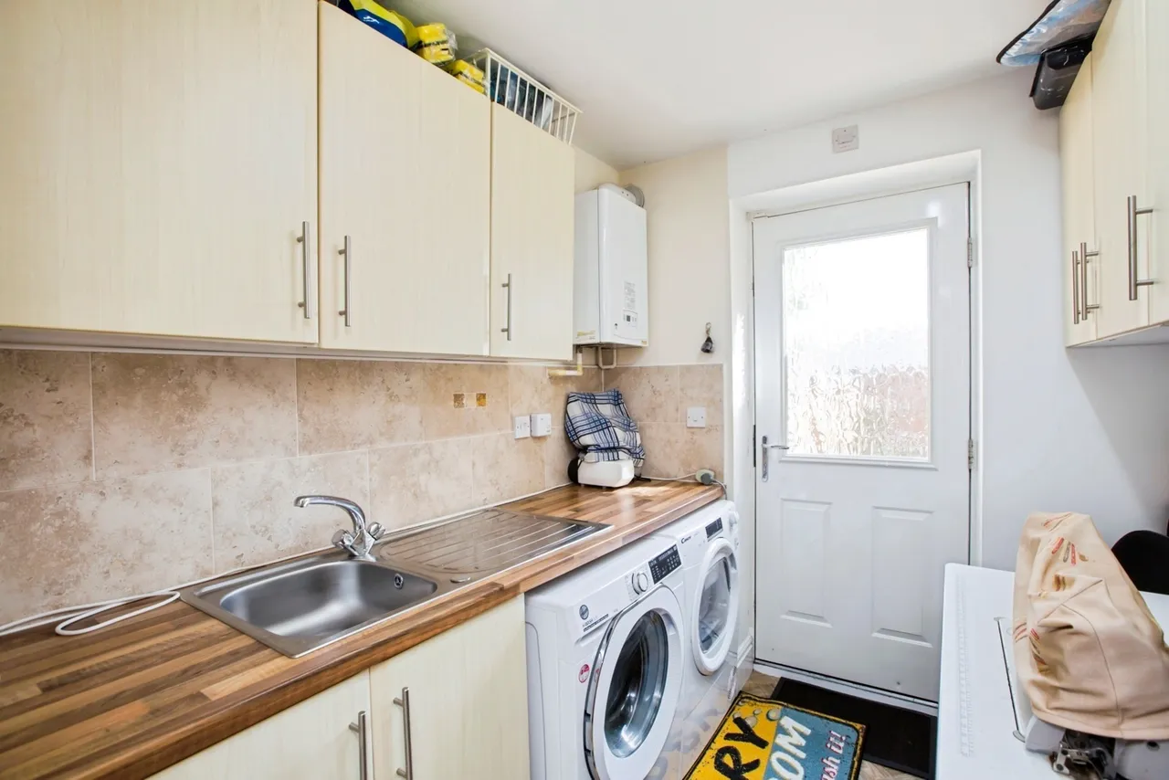 Queensway, Halifax, West Yorkshire, HX1, photo 18