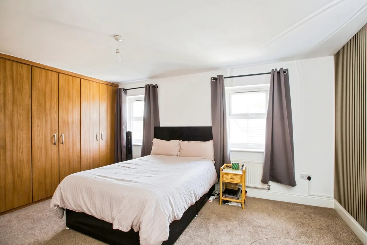 Queensway, Halifax, West Yorkshire, HX1, photo 5