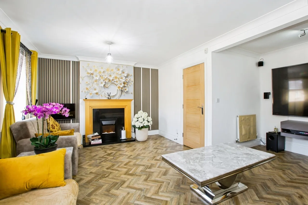 Queensway, Halifax, West Yorkshire, HX1, photo 12