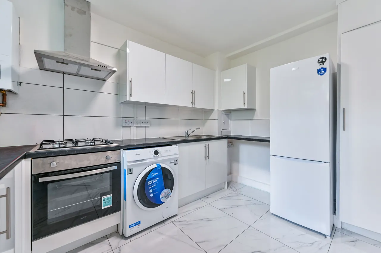 7 Hillfield House, Grosvenor Avenue, London, photo 6