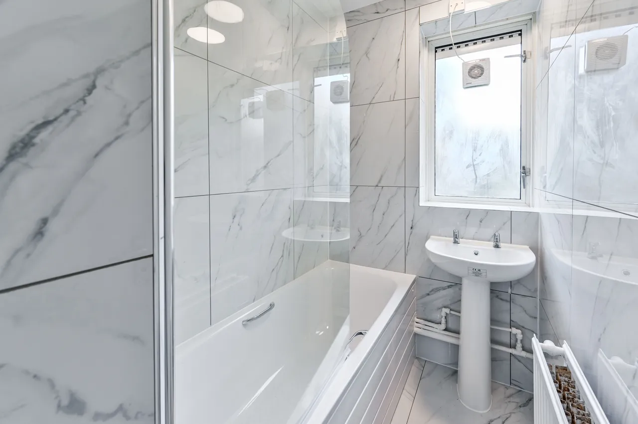 7 Hillfield House, Grosvenor Avenue, London, photo 9