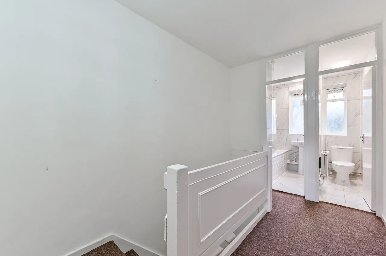 7 Hillfield House, Grosvenor Avenue, London, photo 5