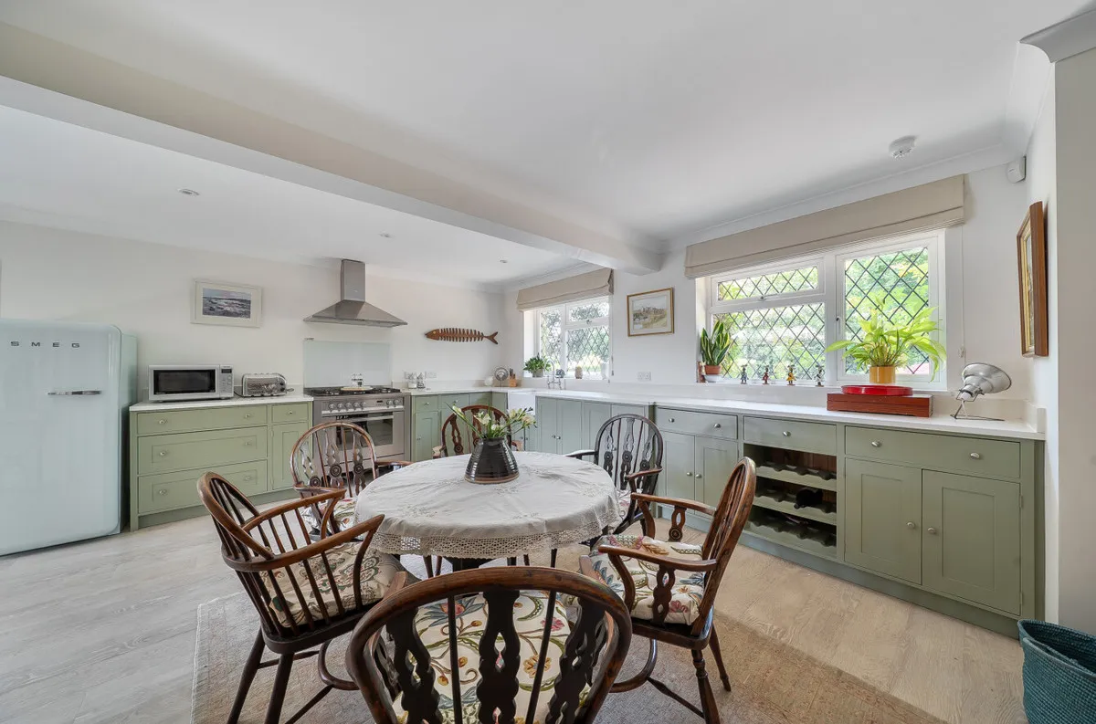 Thakeham, RH20 3ED, photo 3