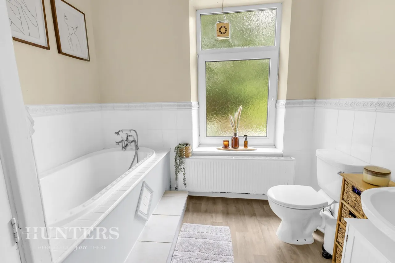 Halifax Road, Littleborough, OL15, photo 20