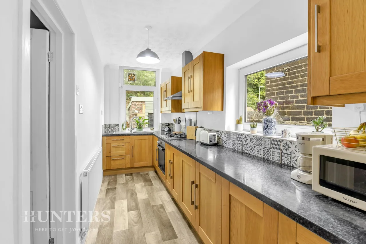 Halifax Road, Littleborough, OL15, photo 2