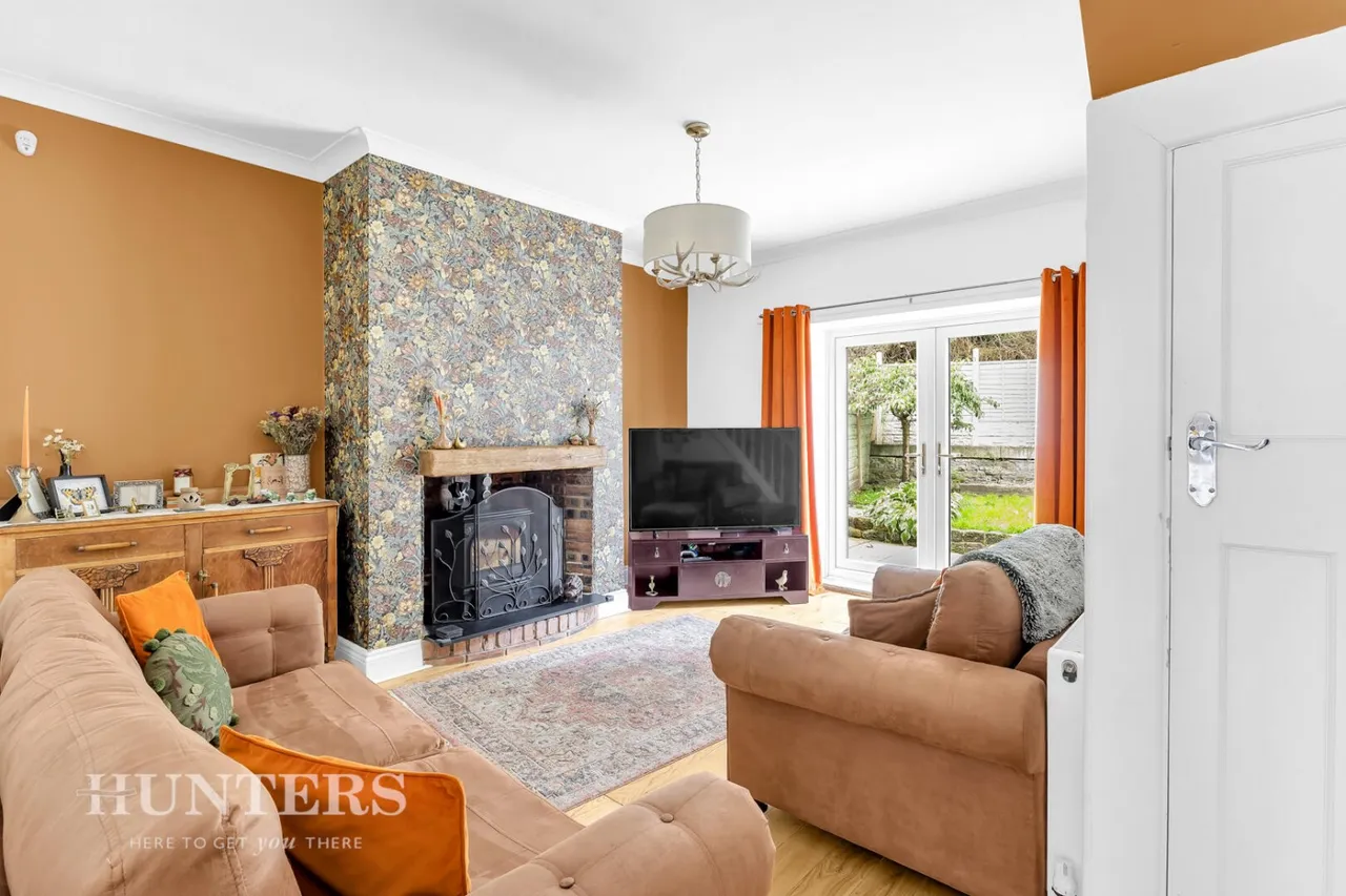 Halifax Road, Littleborough, OL15, photo 3