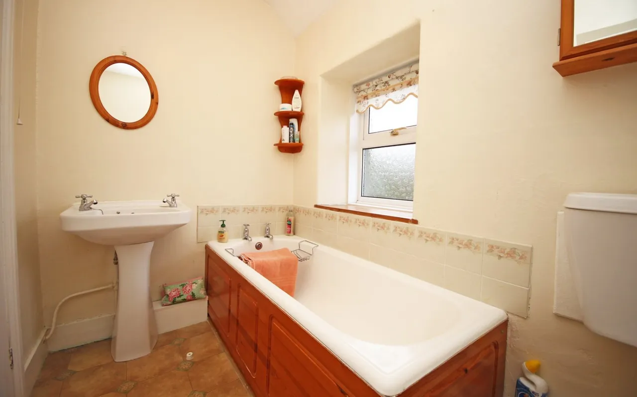 Bontnewydd, Caernarfon, LL55, photo 10