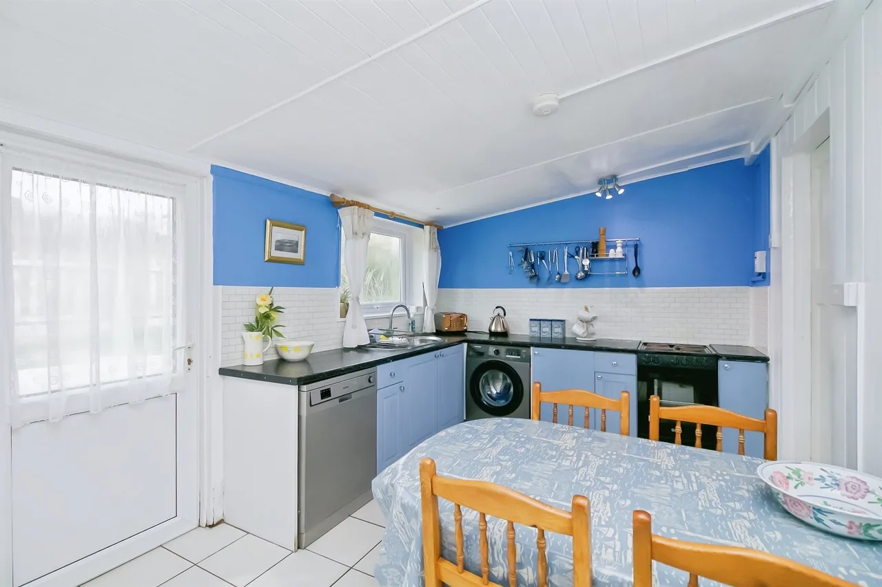 Ogmore By Sea, CF32, photo 13