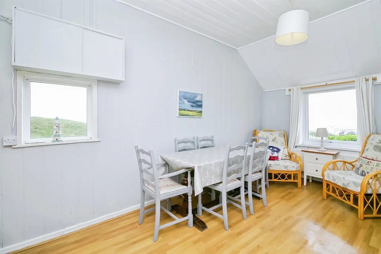 Ogmore By Sea, CF32, photo 11