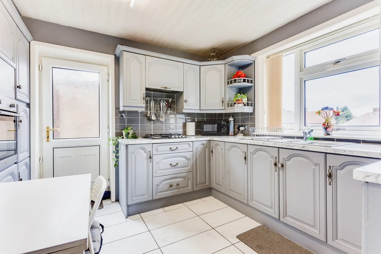 Leeke Avenue, Horbury, WF4, photo 2