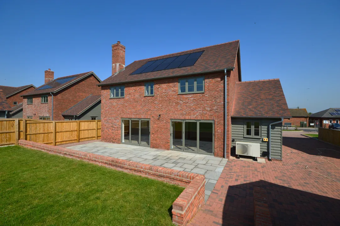 2 Maythorne Close, Leysters. NEW HOME, photo 65