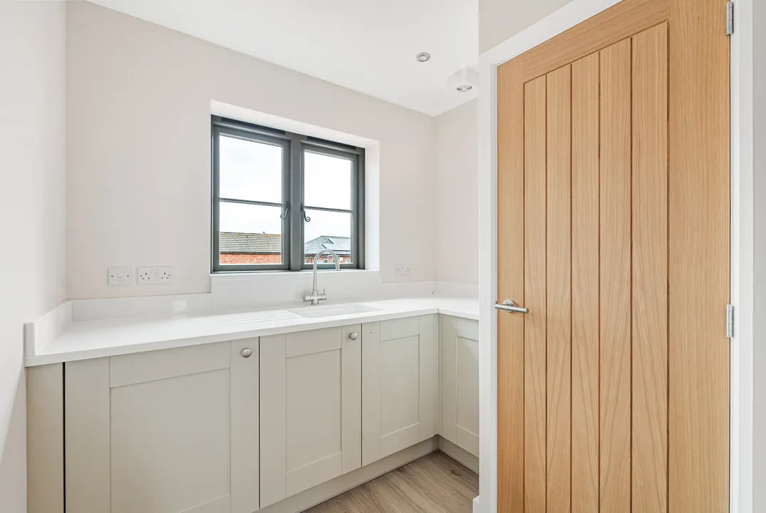 2 Maythorne Close, Leysters. NEW HOME, photo 45
