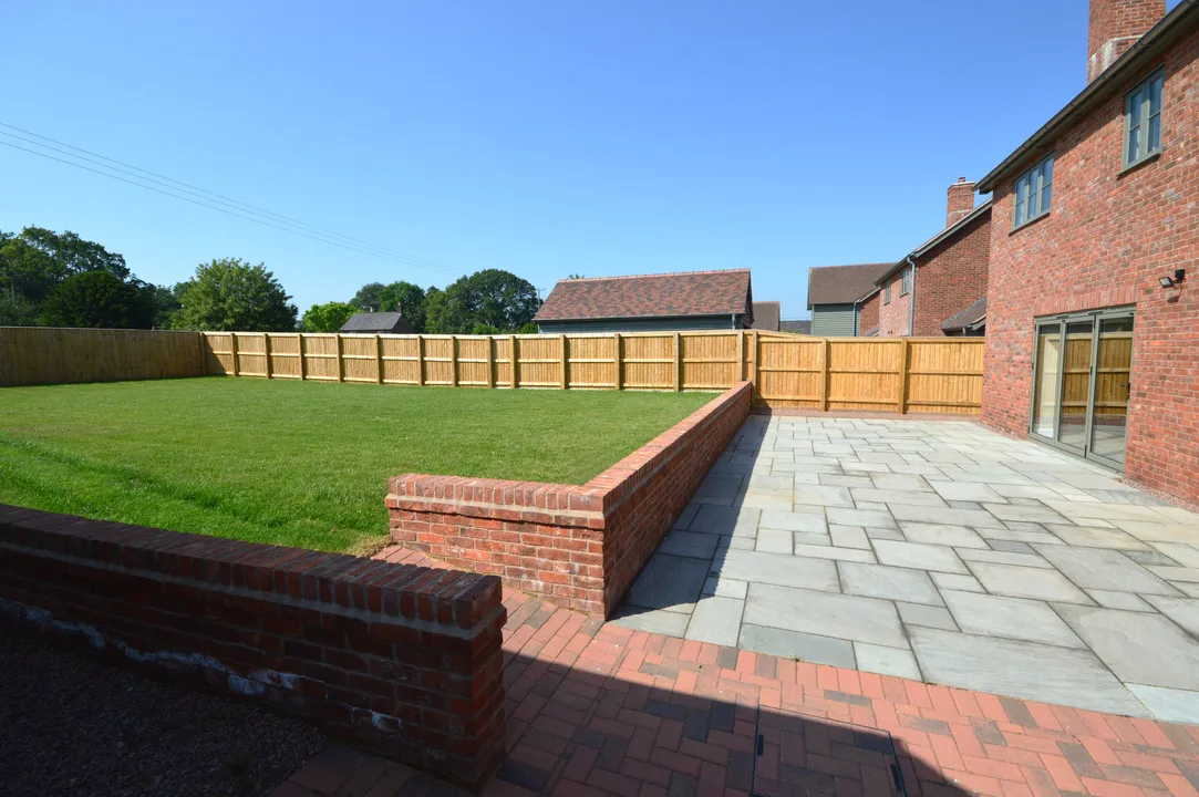 2 Maythorne Close, Leysters. NEW HOME, photo 63