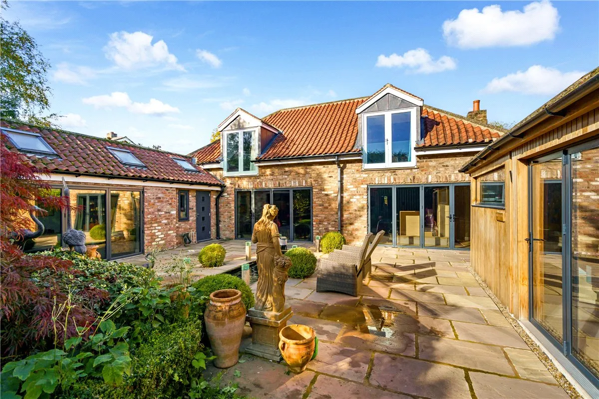 Main Street, Upper Poppleton, YO26, photo 31