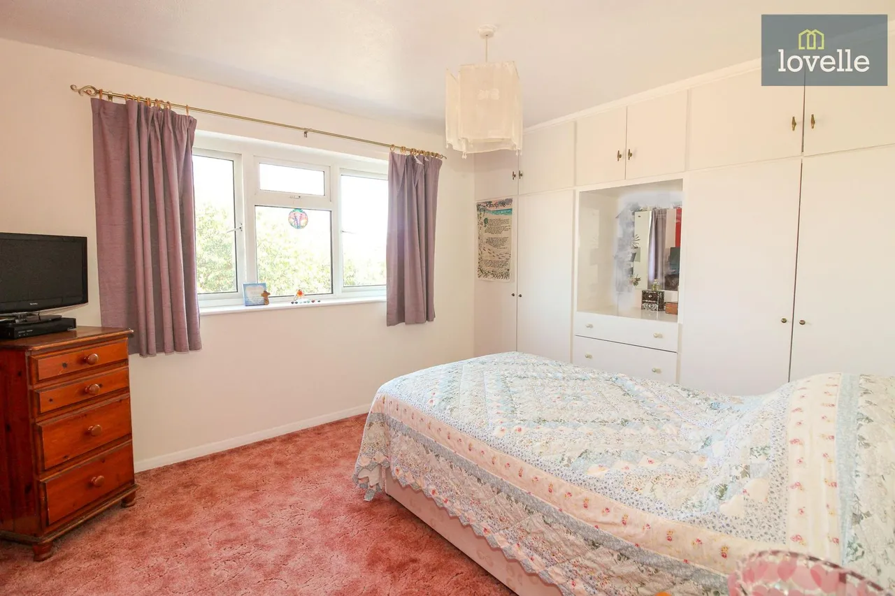Harewood Crescent, Louth, LN11, photo 13