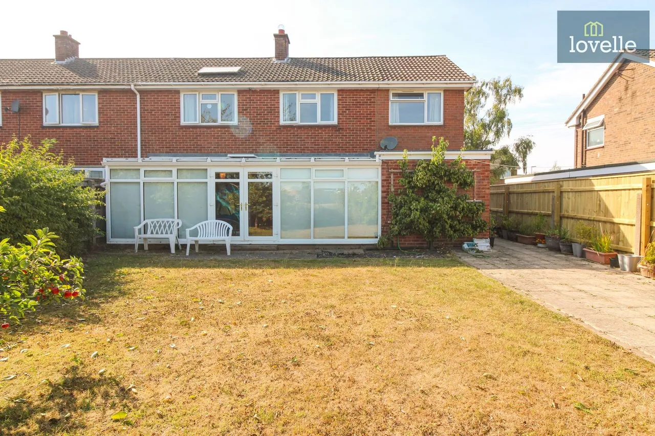 Harewood Crescent, Louth, LN11, photo 25