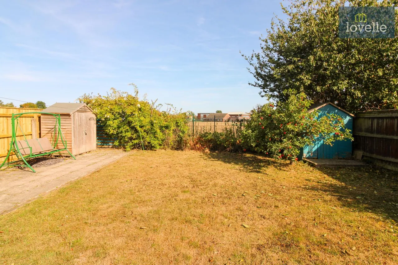 Harewood Crescent, Louth, LN11, photo 27