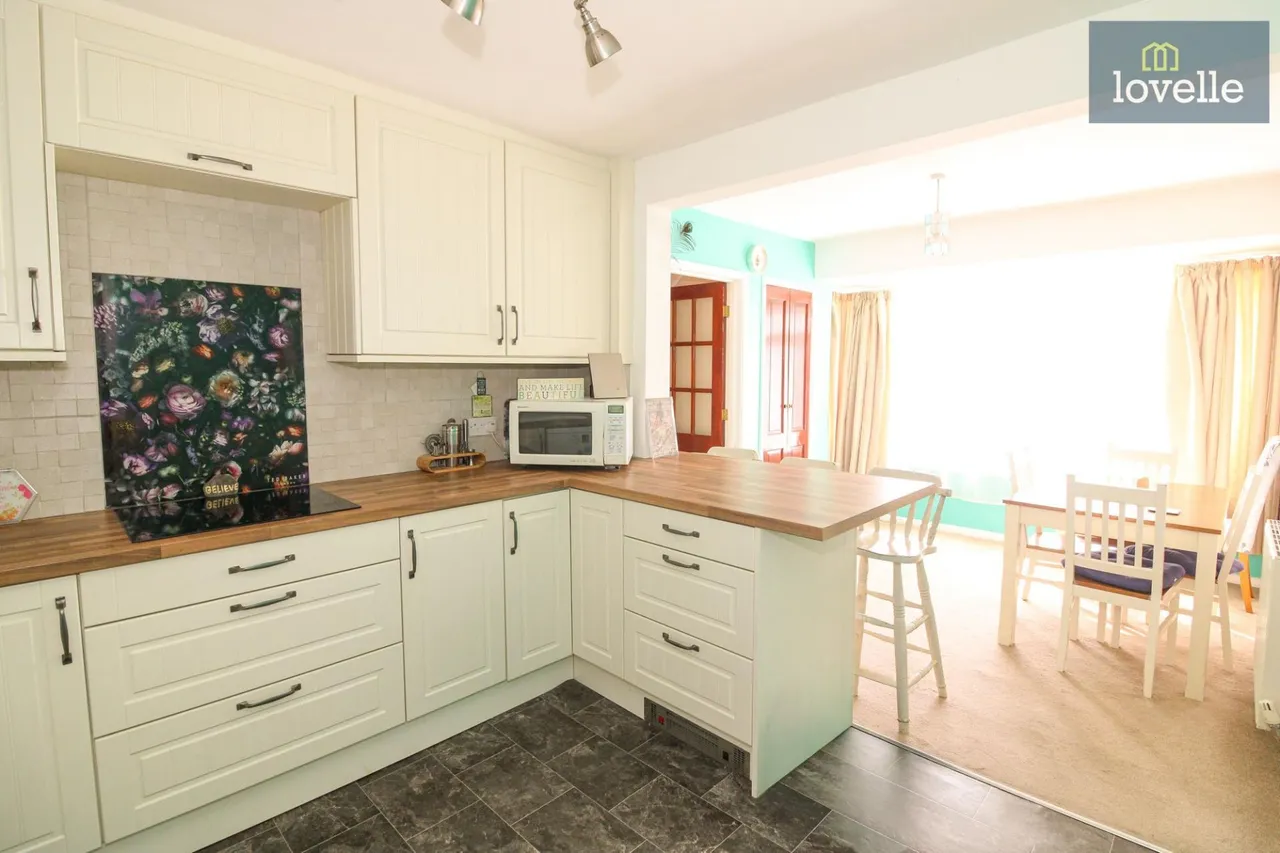 Harewood Crescent, Louth, LN11, photo 4