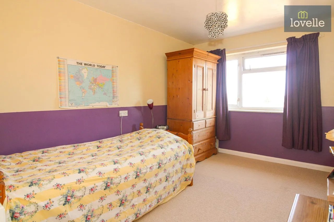 Harewood Crescent, Louth, LN11, photo 18