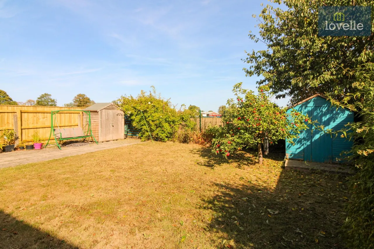 Harewood Crescent, Louth, LN11, photo 26