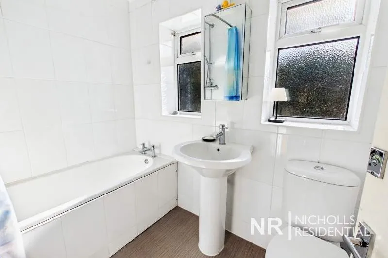 Rowden Road, West Ewell, KT19, photo 13