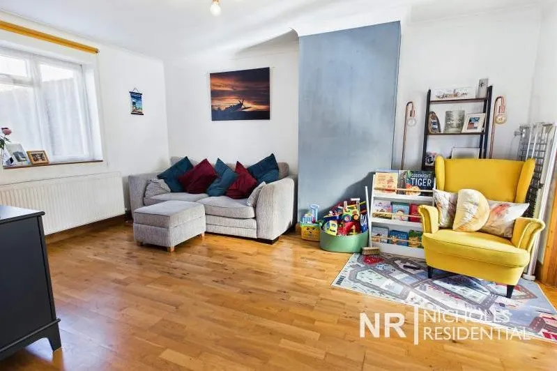 Rowden Road, West Ewell, KT19, photo 3