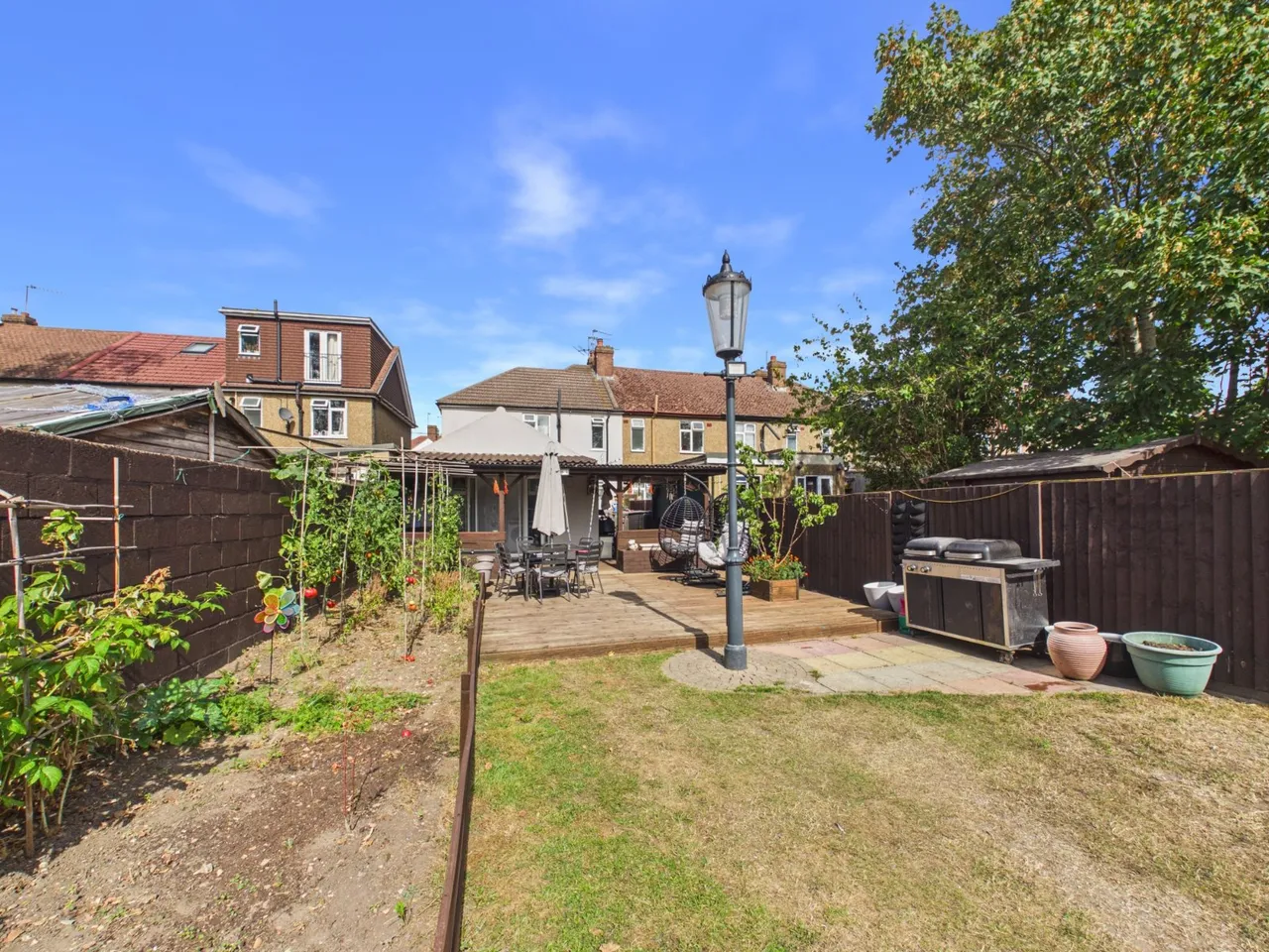 Rochester Avenue, Feltham, TW13, photo 19