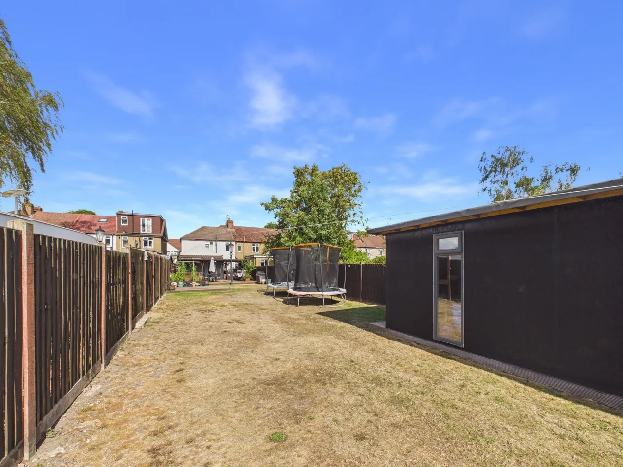 Rochester Avenue, Feltham, TW13, photo 20