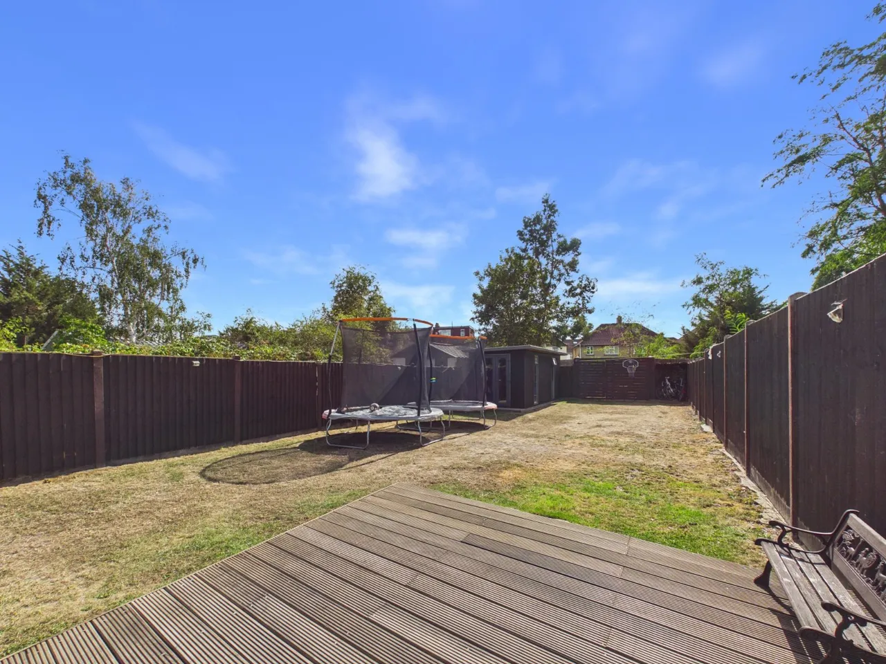 Rochester Avenue, Feltham, TW13, photo 6