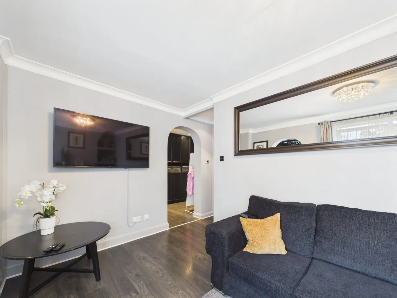 Rochester Avenue, Feltham, TW13, photo 13