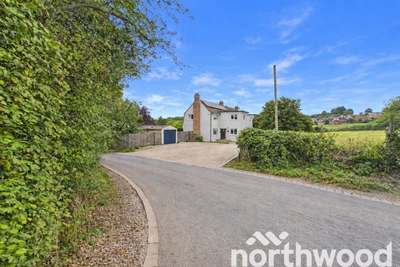 3 bed house for sale, Stone Hill Road, Egerton, TN27