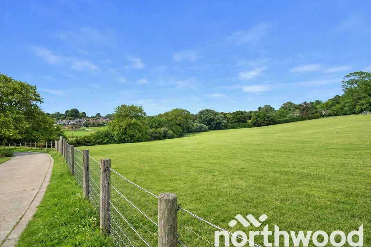 Stone Hill Road, Egerton, TN27, photo 28