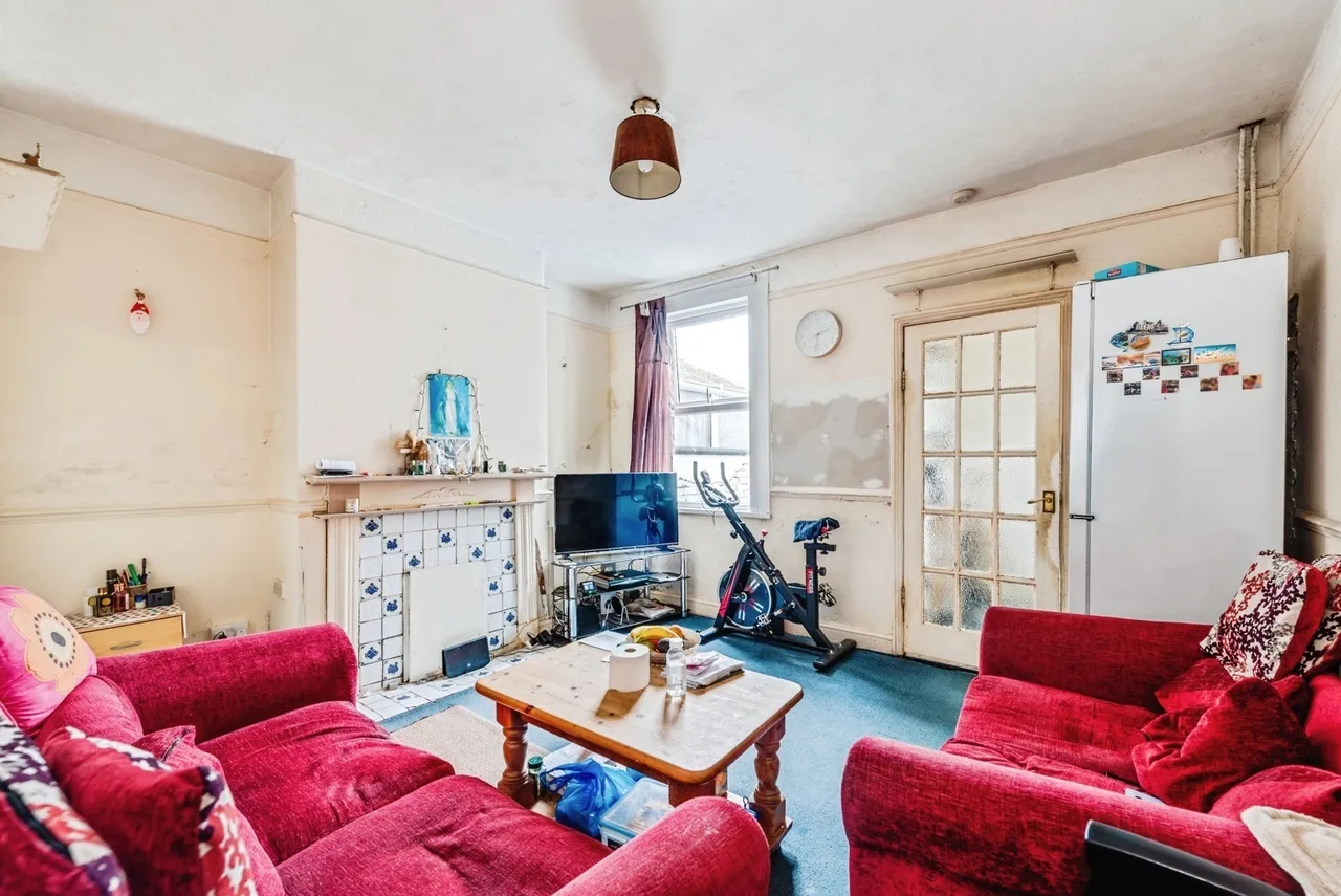Graham Street, Swindon, Wiltshire, SN1, photo 2